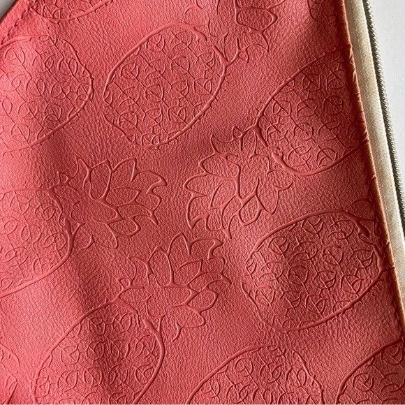 Pink Pineapple Makeup Bag with Stylish Zipper Detailing - Picture 6 of 6